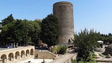 Thành cổ Baku, Cung điện Shirvanshah và tháp Maiden