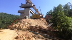 Đơn vị thi công đã dọn dẹp hiện trường trong đêm. Ảnh: Minh Cương