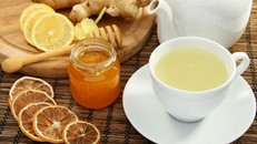 Trời mưa lạnh, ai không được uống trà gừng?