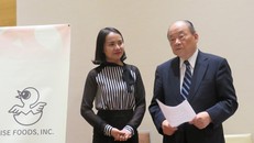 Ông Mobuhiko Ise - Chủ tịch tập đoàn Ise Foods chia sẻ trong cuộc họp báo chiều 23/10