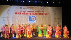 Tiết mục mở màn chào mừng 10 năm ngày thành lập trung tâm