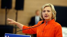 Bà Hillary không phải là một tín đồ của công nghệ