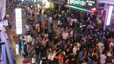 Phố đi bộ Bùi Viện được khai trương từ tháng 8 năm nay. Ảnh: Quỳnh Trần