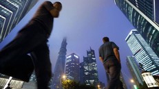 Tiền đầu tư tương lai chảy về châu Á