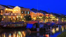 Đà Nẵng - Quảng Nam sau APEC: Du lịch rộn ràng hơn