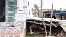 "Mình làm hầm thấp, chịu khó một chút nhưng sẽ an toàn hơn", bà Kiều nói (Ảnh Đức Tiến)