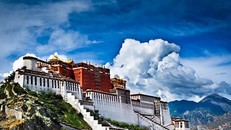 Du lịch bằng máy bay lên thẳng