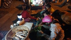 Cuộc sống của một bộ phận lớn công nhân còn gặp rất nhiều khó khăn. Ảnh: Quang Đại 