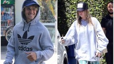 Justin Bieber và người mẫu 22 tuổi công khai khoác tay nhau