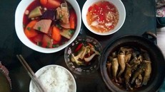 Ăn mặn trong một thời gian dài có thể dẫn đến các bệnh lý về thận (Ảnh minh họa)