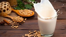 6 đối tượng uống sữa đậu nành gây phản tác dụng