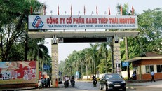 Khi trao tự chủ lương cho DN nhà nước, cần cơ chế giám sát để tránh tình trạng DN thua lỗ, lãnh đạo vẫn nhận lương cao. (Ảnh minh họa). Ảnh: Phạm Thanh.