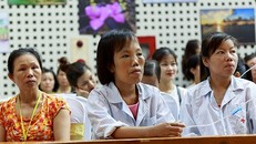 Bệnh nhân Thalassemia điều trị tại Viện Huyết học - Truyền máu trung ương. (Ảnh: PV/Vietnam+)