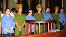 Theo đề nghị của VKS, Huyền Như sẽ bị điều tra thêm về tội Tham ô tài sản. Ảnh: V. Vũ.