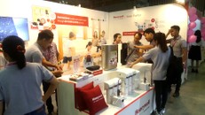 Các sản phẩm gia dụng thông minh của Honeywell thu hút nhiều sự quan tâm tại Triển lãm