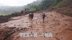 Mưa lũ gây ách tắc cục bộ nhiều tuyến đường quan trọng ở Điện Biên