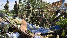 Nhật Bản nỗ lực tìm kiếm người sống sót sau động đất