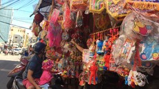 Lồng đèn Việt làm chủ thị trường