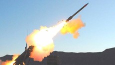 Nga điều 'rồng lửa' tới Syria, Mỹ rút 'sát thủ' khỏi Trung Đông