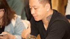 Tuấn Hưng khóc như mưa khi bị đột ngột hoãn liveshow