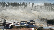 Sóng thần ập vào Indonesia cao tới 11,3 mét