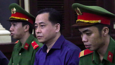 Vũ 'nhôm' kêu oan, đem tính mạng, gia đình đặt cược