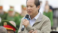 Bị cáo Trương Minh Tuấn (sinh năm 1960, cựu Bộ trưởng Bộ Thông tin và Truyền thông) trả lời các câu hỏi của luật sư. Ảnh: Doãn Tấn/TTXVN