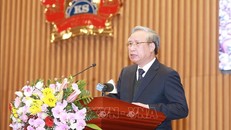 Ông Trần Quốc Vượng, Ủy viên Bộ Chính trị, Thường trực Ban Bí thư phát biểu chỉ đạo Hội nghị. Ảnh: Doãn Tấn - TTXVN