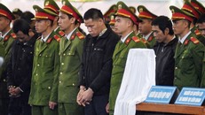 6/9 bị cáo lĩnh án tử hình. Ảnh: Duy Hiệu.