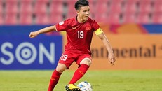 Tiền vệ Quang Hải