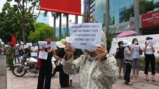 Hơn 60 phụ huynh Trường Quốc tế Việt Úc gửi đơn khởi kiện nhà trường