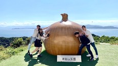 Hành tây khổng lồ xuất hiện giữa đảo gây chú ý và trở thành địa điểm checkin nổi tiếng