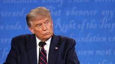 Chưa bỏ cuộc, ông Trump đâm đơn kiện bang New Mexico