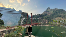 Nhật ký 99 ngày xuyên Việt: Những con số 2 của Mai