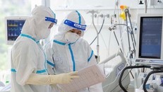 Số ca COVID-19 tử vong trên cả nước giảm sâu