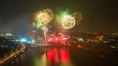 Bắn pháo hoa tầm cao dịp Giỗ Tổ Hùng Vương - Lễ hội Đền Hùng năm 2022