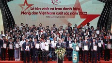 Tôn vinh 100 Nông dân Việt Nam xuất sắc năm 2022