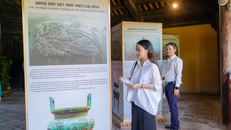 Triển lãm “Giang sơn Việt Nam trên Cửu Đỉnh”