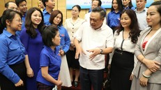 Chủ tịch UBND thành phố Hà Nội đối thoại với 2.000 thanh niên Thủ đô