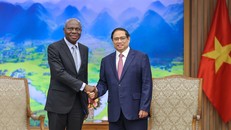 Thủ tướng Phạm Minh Chính tiếp Tổng Giám đốc Tổ chức Lao động Quốc tế