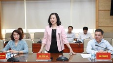 Bộ trưởng Bộ Y tế Đào Hồng Lan phát biểu tại buổi lễ tiếp nhận vaccine