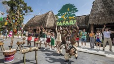 “8Wonder” đưa Maroon 5 đến Phú Quốc United Center