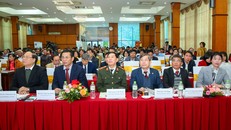 Các đại biểu tham dự Hội nghị khoa học toàn quốc kết hợp Đông – Tây y trong chẩn đoán, điều trị và chăm sóc giảm nhẹ bệnh nhân Ung thư