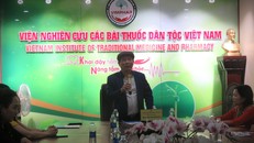 Viện trưởng Viện Khoa học công nghệ sức khỏe và sắc đẹp Việt - Thiếu tướng, thầy thuốc nhân dân, Tiến sĩ Đỗ Thế Lộc phát biểu tại buổi lễ