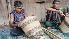 Công bố Nghề đan gùi và Nghề dệt thổ cẩm của người S’tiêng là di sản văn hóa phi vật thể quốc gia