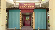Đền thờ Chủ tịch Hồ Chí Minh tại xã Long Đức, thành phố Trà Vinh, tỉnh Trà Vinh.