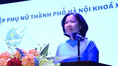 Chủ tịch Hội Liên hiệp Phụ nữ (LHPN) TP Hà Nội Lê Kim Anh phát biểu khai mạc hội nghị