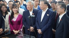 Tổng Bí thư Tô Lâm thăm và phát biểu tại gian hàng Ngân hàng số Vikki, trao đổi với các đại biểu