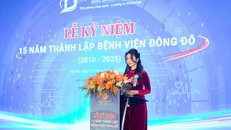 Thạc sĩ, bác sĩ Đinh Thị Phương Thủy, Giám đốc Điều hành Bệnh viện Đông Đô phát biểu tại Lễ kỉ niệm