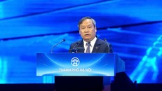 Ủy viên Trung ương Đảng, Phó Bí thư Thành ủy, Chủ tịch UBND thành phố Vũ Đại Thắng phát biểu tại Hội nghị. (Ảnh: Hà Nội Mới)